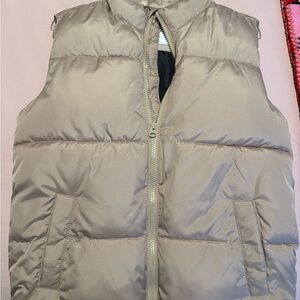 Old Navy Beige Puffer Vest